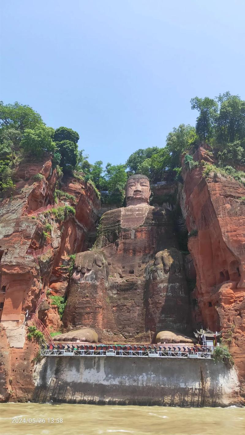 乐山大佛景点介绍，乐山大佛景点介绍日语？-第3张图片-考拉百科